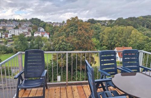 Melsungen Apartment | Exklusive Wohlfühloase mit 7 Einzelbetten großer Balkon MwSt ausweisbar in toller Lage von Melsungen