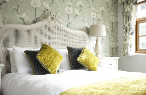 Exford Hotel | Exmoor White Horse Inn