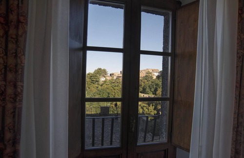 Proceno Apartment | Experience a breathtaking vacation in a castle, restaurant,stunning views