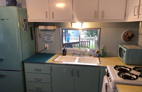 Gilmanton House | Experience a Lakeside Retro 1950's Mobile Home Getaway