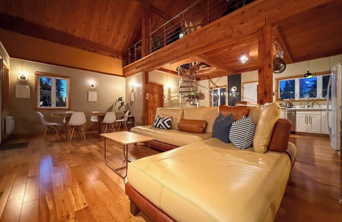 Chertsey Ski Chalet | Experience a stay surrounded by nature in a most peaceful environment