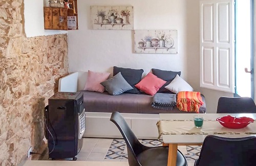 Cava dʼAliga House | Experience a wonderful vacation in Sicily in this vacation home with pool.