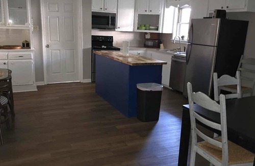 Liberty House | Experience Modern Comfort in Liberty Tx!