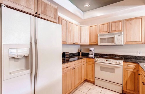 Warrior's Mark Condo | Experience Peak 9 charm, just steps away from vibrant Main Street