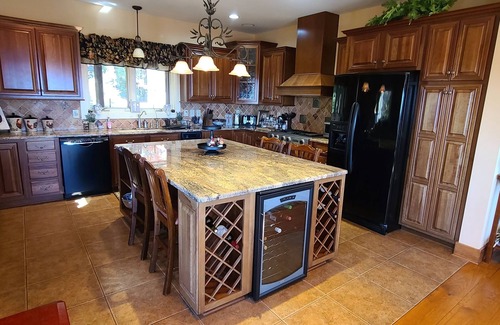 Ferguson Cabin | Experience Tranquility at Trinity Lodge, your Mountain Oasis in Leatherwood Moun