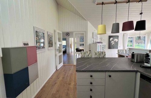 Lundby House | Explore bay and nature in pretty Kostræde Banker