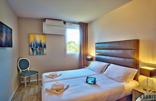 Mouguerre Hotel | Explore Biarritz! Free Parking, Pet-Friendly Property Near Jardin Botanique!