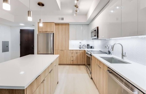 NoMa Hotel | Explore DC w/Your Family! Walkable 2BR n Attractions & Sites