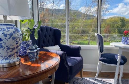 New Norfolk House | Explorers Lodge