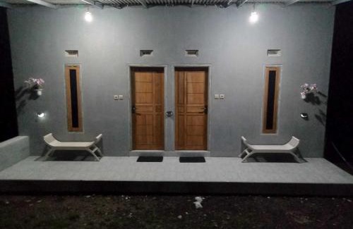 Kayangan Hotel | EXPRESS O 91901 Homestay Irish Irish