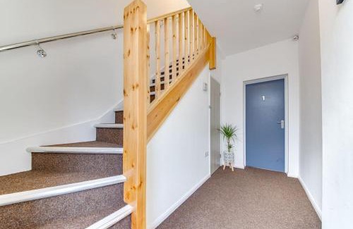 Sheffield Apartment | Exquisite 1st Floor Apartment