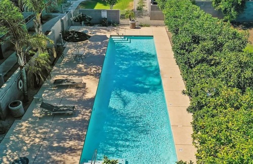 Riverside Apartment | Exquisite apartment with 2 balconies - Pool!