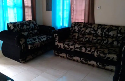 Caribbean Estates House | "Exquisite, cozy, vacation home in Phoenix Park, Portmore, Jamaica".