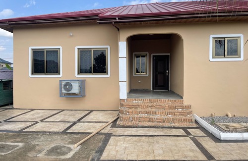 Nsawam House | Exquisite fully-furnished 4-bedroom house at a serene location.