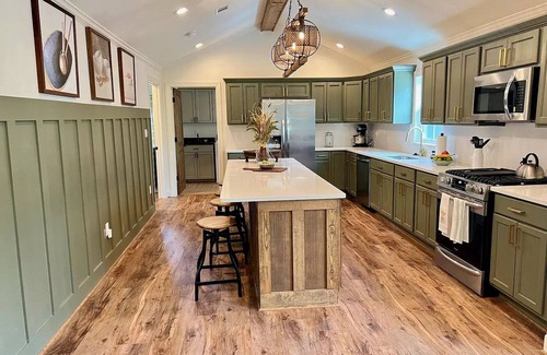 Aiken House | Exquisite furnished rental in Downtown Aiken!