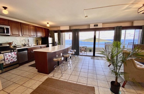 Rosendal Condo | Exquisite Paradise View Condo