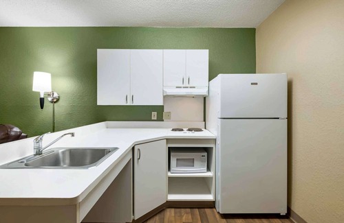 Southpoint Hotel | Extended Stay America Select Suites - Jacksonville - Lenoir Avenue East