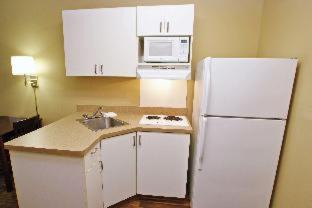 Gateway Hotel | Extended Stay America Suites - Austin - Northwest Arboretum