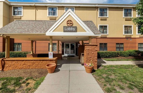 Gurnee Hotel | Extended Stay America Suites - Chicago - Gurnee