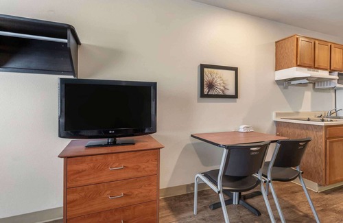 Gainesville Hotel | Extended Stay America Select Suites Gainesville