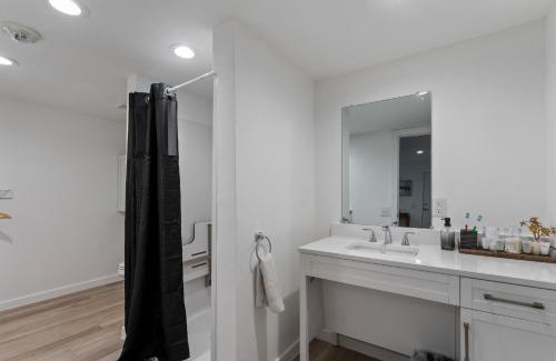 Gun Barrel City Hotel | Extended Stay Gun Barrel City