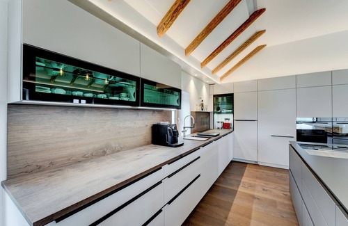 Senftenbach Apartment | Extraordinary loft in a former stable building