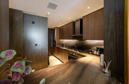Palm Jumeirah Apartment | Extravagant 2BR Apt at FIVE Palm w/Sea View