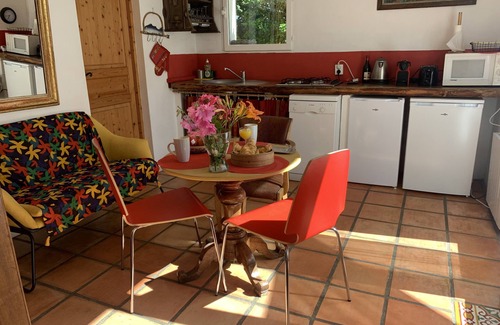 Eyragues House | Eyragues: small Provencal house in the heart of Provence