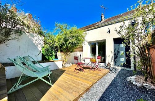 Deville-les-Rouen House | Félin pour l'Autre - Spa