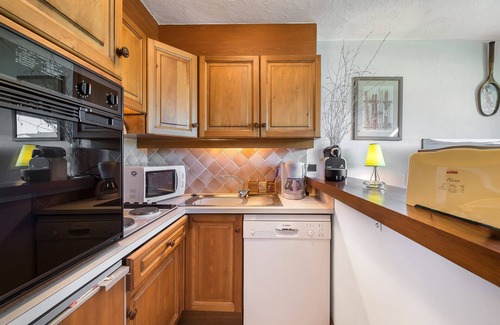 Le Planellet Apartment | F1 4 PERS ON THE TRACKS AND ON THE GOLF COURSE. MEGEVE MONT D'ARBOIS.(MINI 1 WEEK)