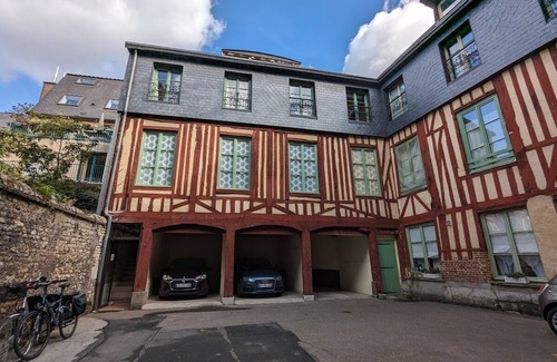 Quartier Vieux Marche-Cathedrale Apartment | F2 cocooning museum district