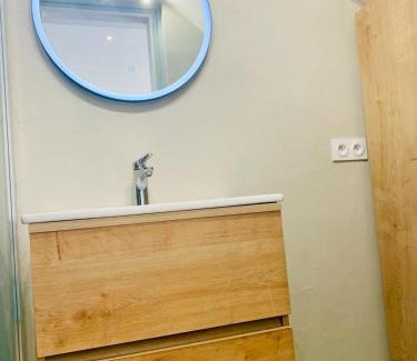Le Port Apartment | F2 port de canet