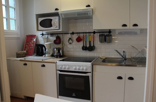 Mers-les-Bains Apartment | F2 Refait à Neuf à Mers les Bains, à 50m de la Plage, vue sur mer