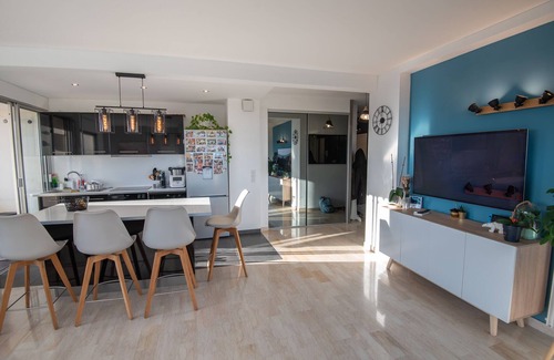 Antibes Apartment | F3 apartment with swimming pool, tennis court and sea view