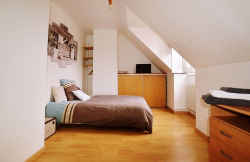 Saint-Germain-les-Corbeil Cottage | F3 in detached house 30 km from Paris