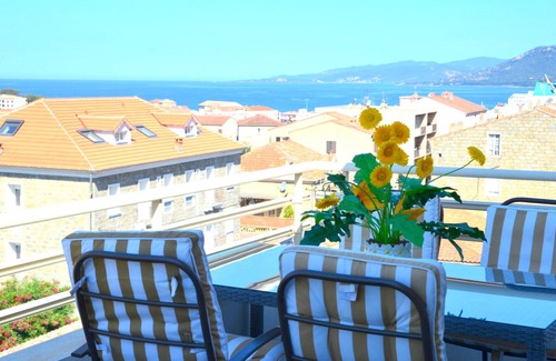 Propriano Apartment | F3 NEW Gd STANDING Air-conditioned 76m2 + 24m2 terrace (2 Bedrooms) PANORAMIC SEA view