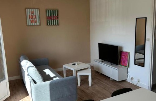 Barriere Saint Marc Apartment | F4 lumineux proche Gare et centre ville