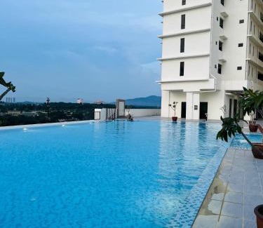 Labu Apartment | FA Homestay KLIA