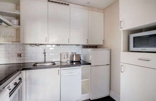 City of Westminster Apartment | Fab Paddington 1BR w/Open Plan, nr Oxford Street, by Blueground