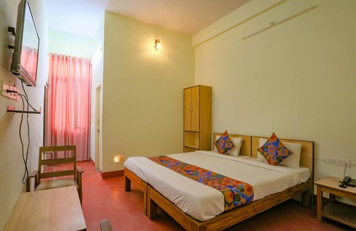 Amer Bed & Breakfast | FabEscape Anand Mahal