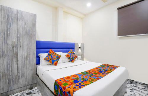 Jogeshwari West Hotel | FabExpress Good Luck Residency - Nr NESCO Exhibition Center
