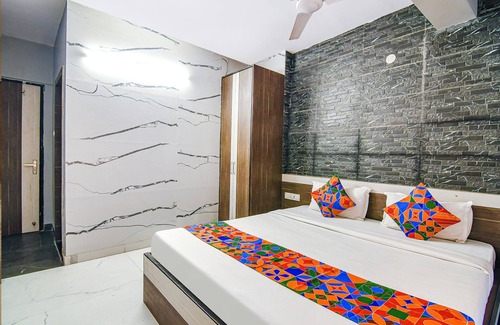 Sankrail Hotel | Fabexpress Subh Residency