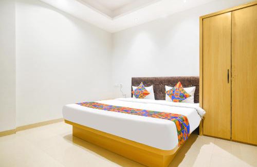 Rau Hotel | FabHotel Aashiyana
