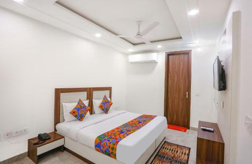 Dwarka Hotel | FabHotel Aerosky - Nr Yashobhoomi Convention Centre