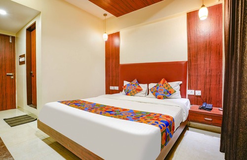 Mira Road East Hotel | Fabhotel D69 Residency