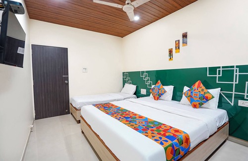 Bhandup West Hotel | Fabhotel Kailash Park