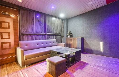 Hingana Hotel | Fabhotel Legacy I