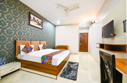 Faridabad Hotel | Fabhotel Moon Lite