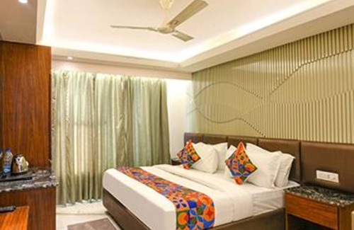 Patel Nagar Hotel | Fabhotel Prime Dev Palace
