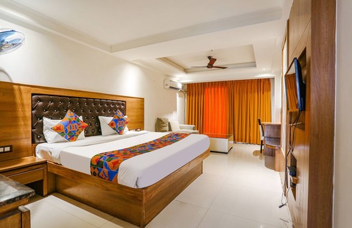 Sonepat Hotel | Fabhotel Prime F9 Sonipat